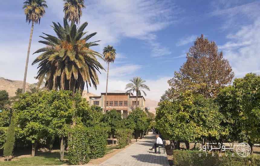 باغ دلگشا از مکان های دیدنی تفریحی شیراز